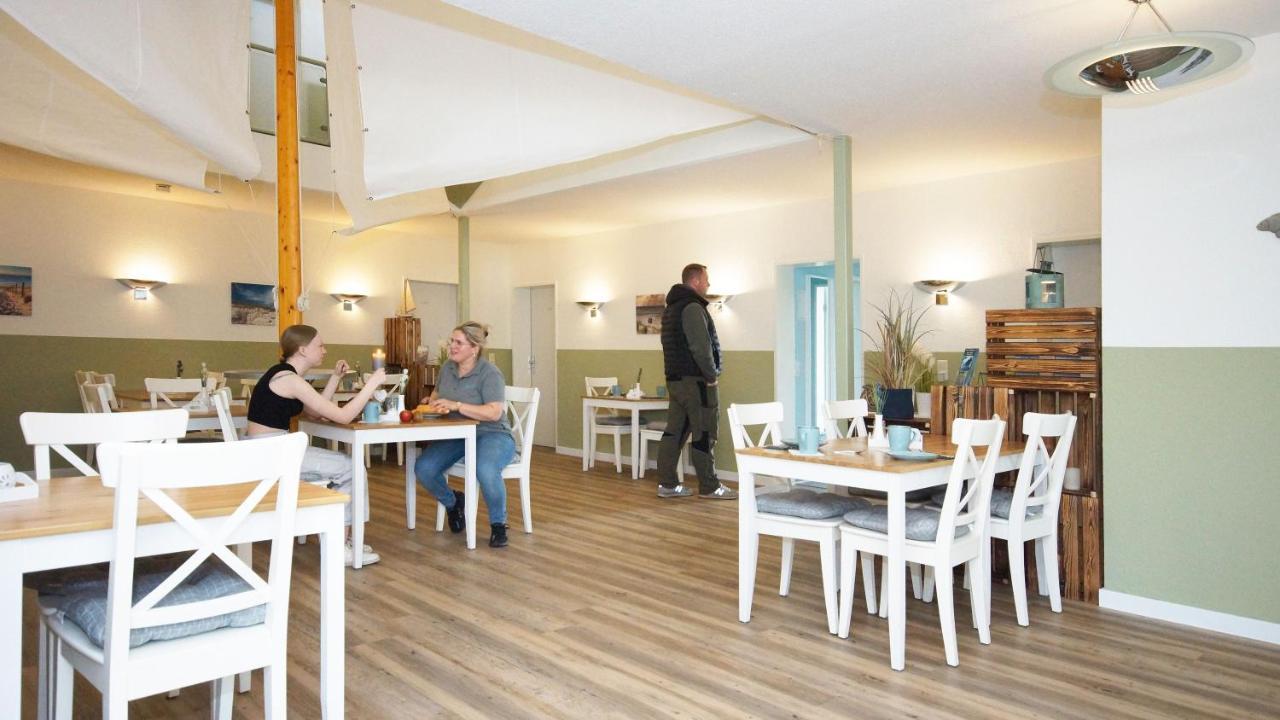 F-1010 Strandhaus Moenchgut Bed&Breakfast Dz 27 Terrasse, Strandnah, Inkl Fruehstueck Lobbe Exterior foto